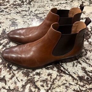 Mens Johnston & Murphy Chelsea boots size 10.5